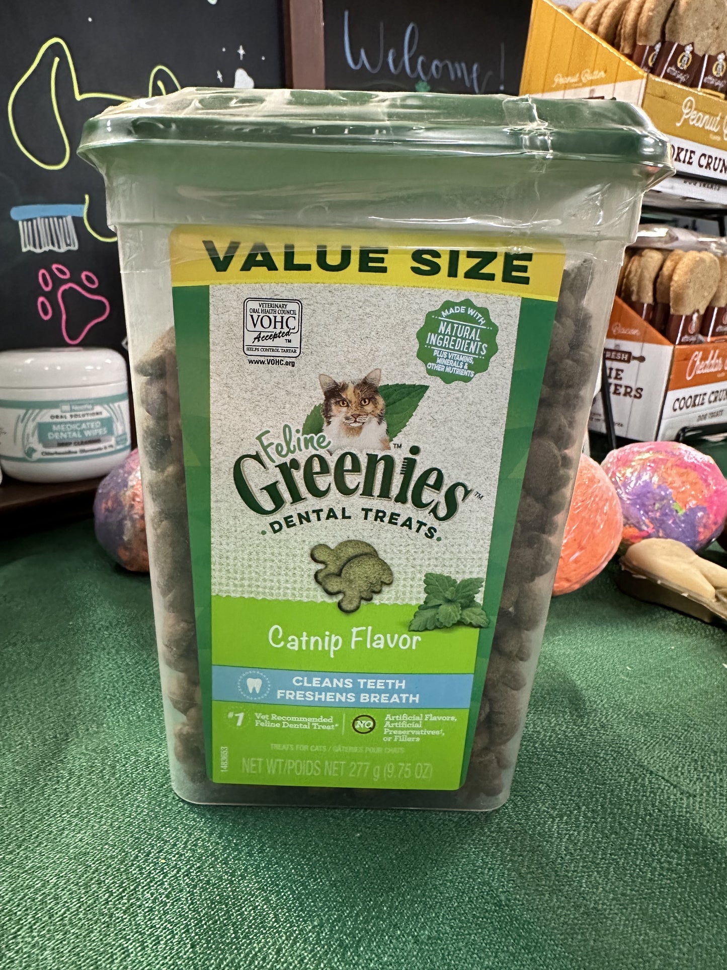 Greenie Dental Cat Treat, Catnip Tub 9.75oz